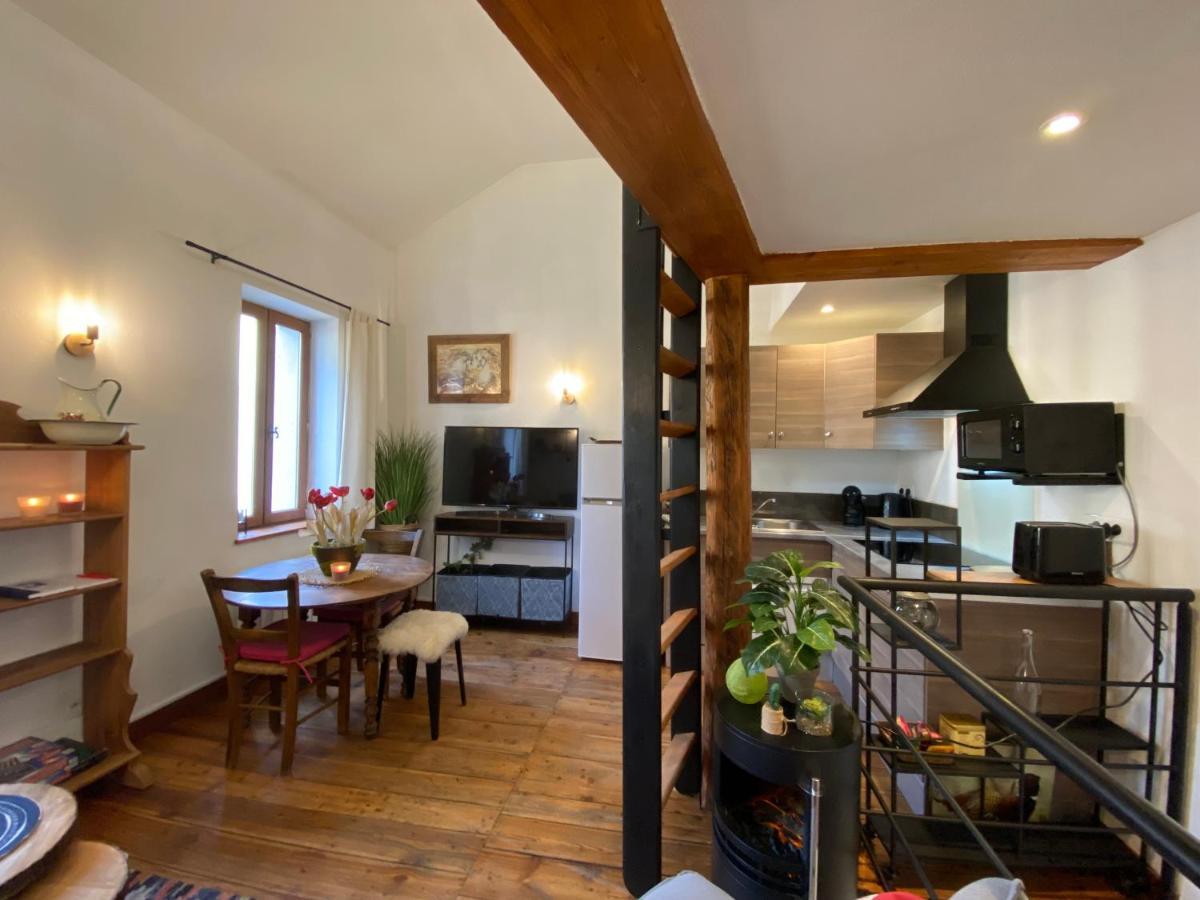 شقة Duplex Cosy Au Coeur De بارسلونات المظهر الخارجي الصورة