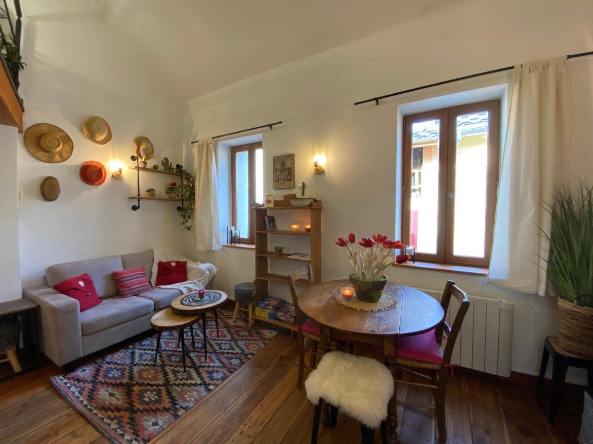 شقة Duplex Cosy Au Coeur De بارسلونات المظهر الخارجي الصورة